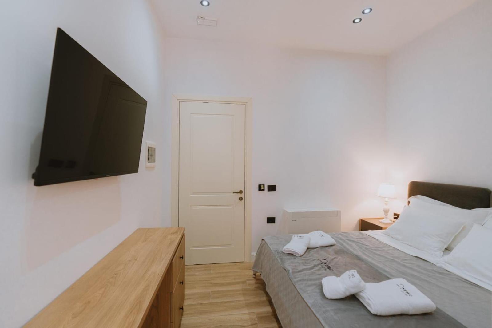 Dyrmo Hotel بيرات المظهر الخارجي الصورة
