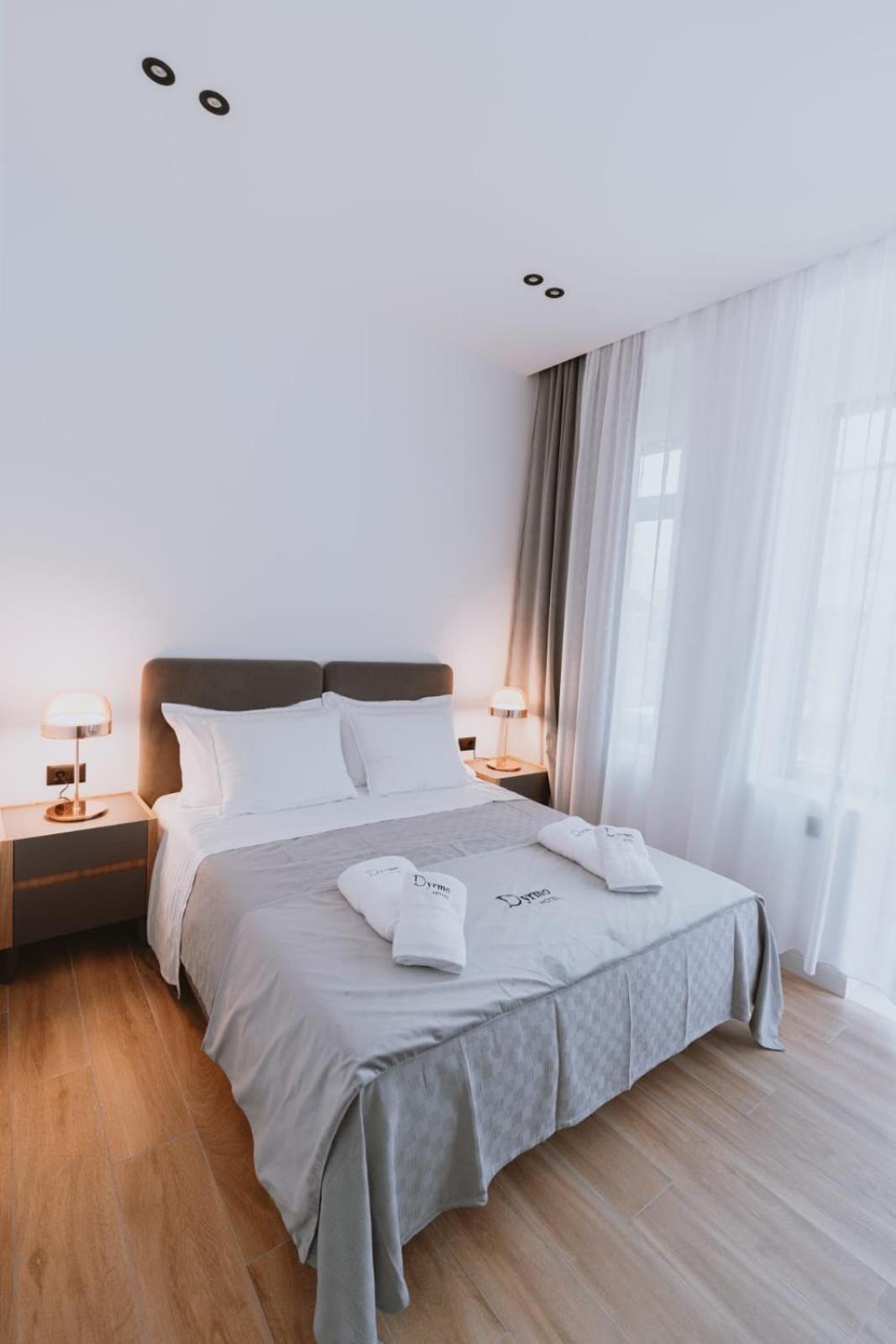 Dyrmo Hotel بيرات المظهر الخارجي الصورة