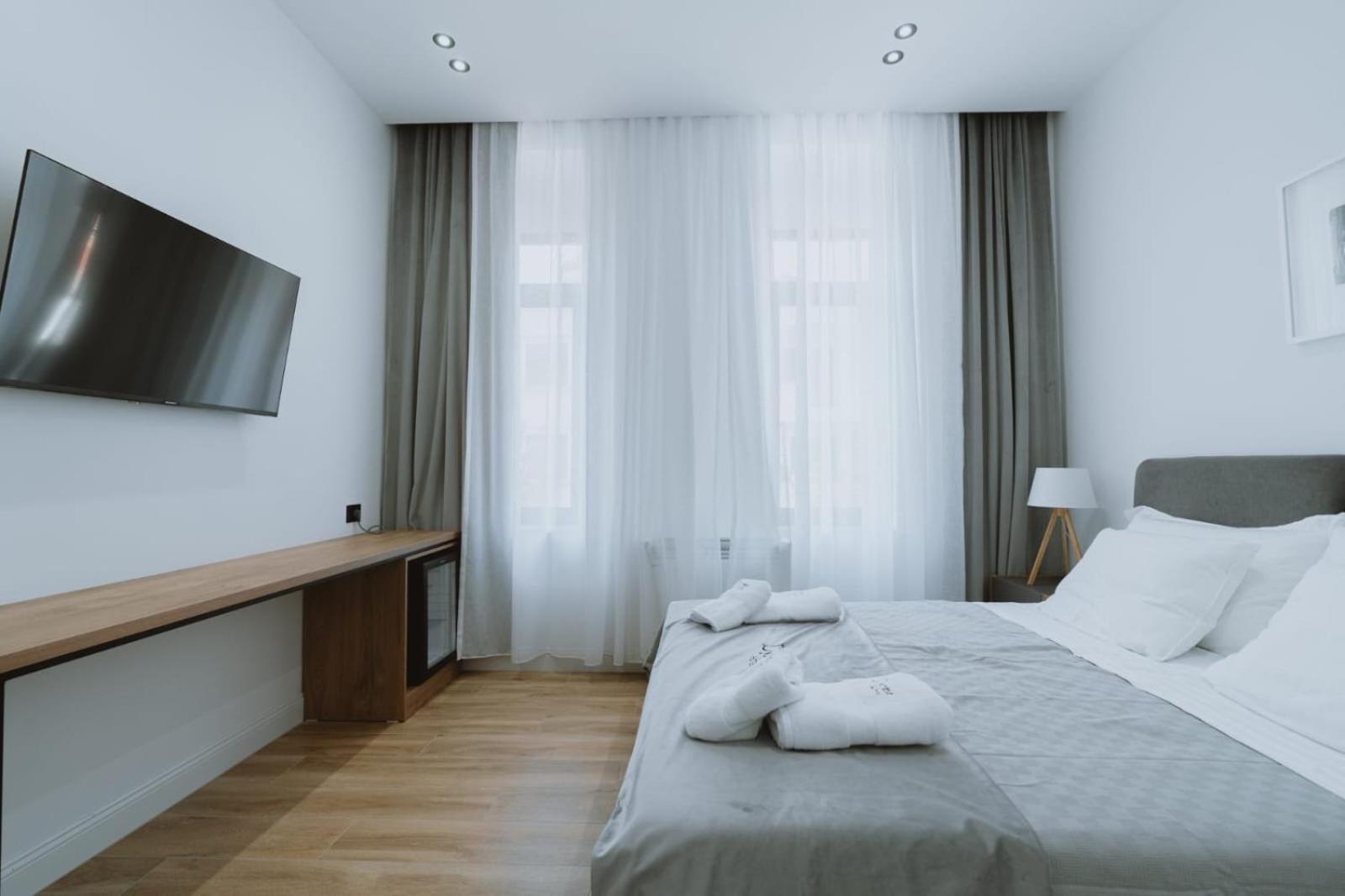Dyrmo Hotel بيرات المظهر الخارجي الصورة